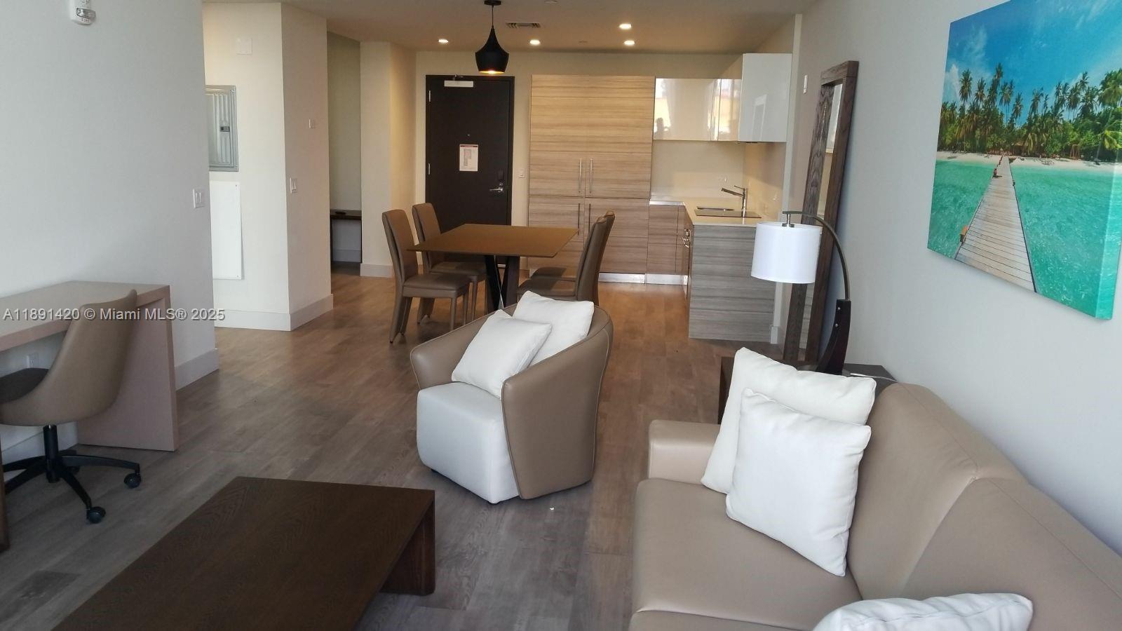 Fully furnished one bedroom plus den unit with a full view of the intercoastal from your own balcony . The unit is located in the north tower of the Costa Hollywood Resort. Hollywood beach is one of the top tourist beach destination to people from around the world. It has everything you will need to spend the best vacations. It is close to both Miami and Ft. Lauderdale airports, shopping centers and all the fine entertainment Miami and Fort Lauderdale have. Use the free Hop On! Hop Off! "Sun Shuttle" by Circuit. you can just download the "Ride Circuit" app and get a ride to several locations in Hollywood.