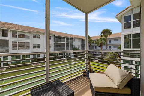 A home in Lauderdale By The Sea