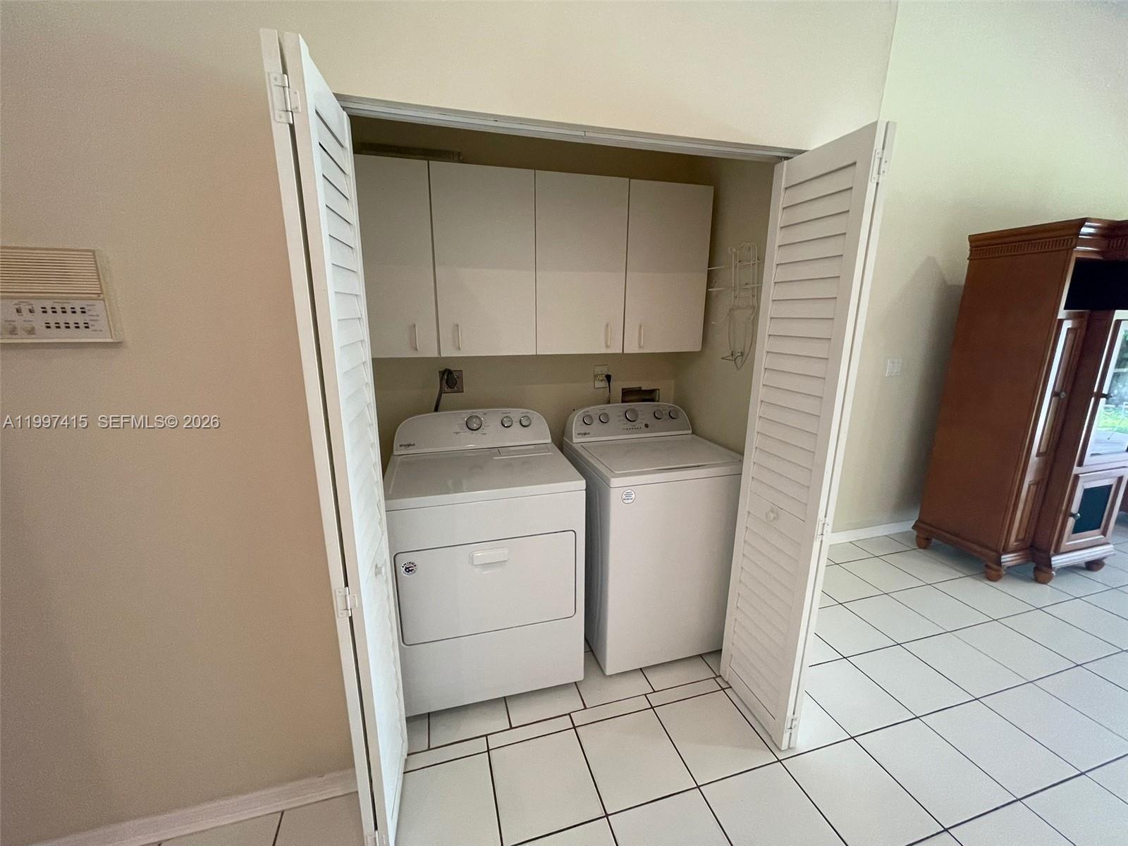 WEST ESPLANADE - Residential