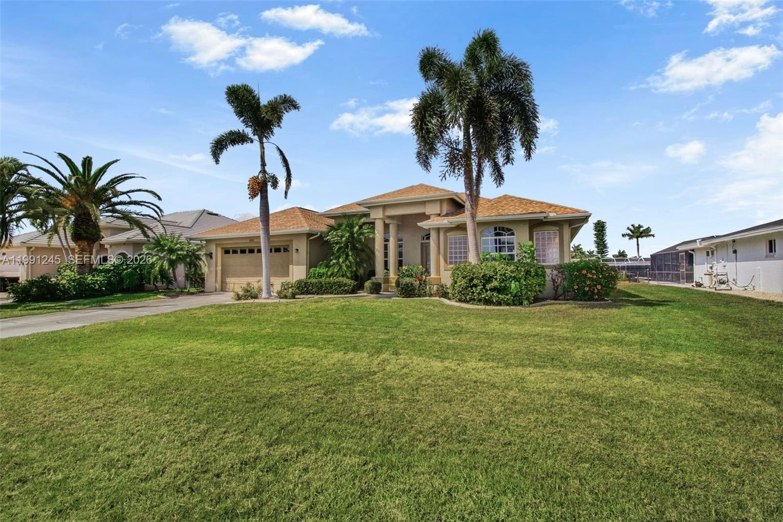 CAPE CORAL - Residential