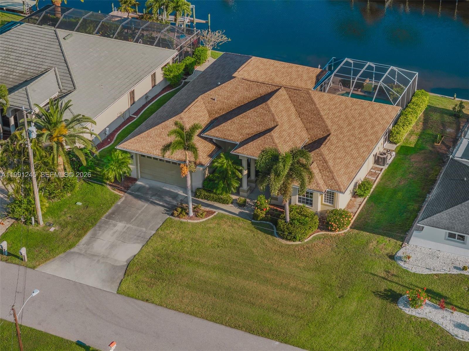 CAPE CORAL - Residential