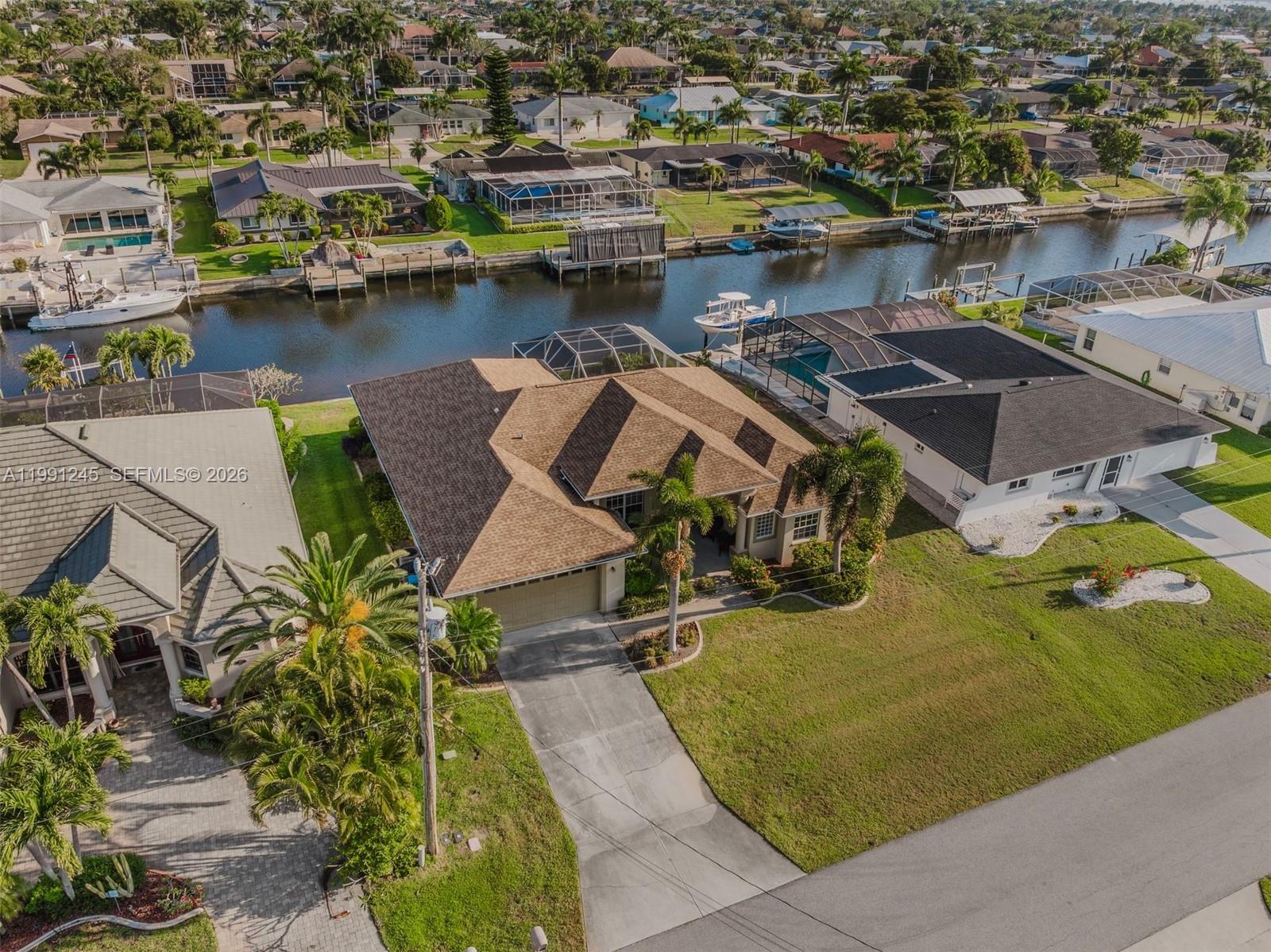 CAPE CORAL - Residential