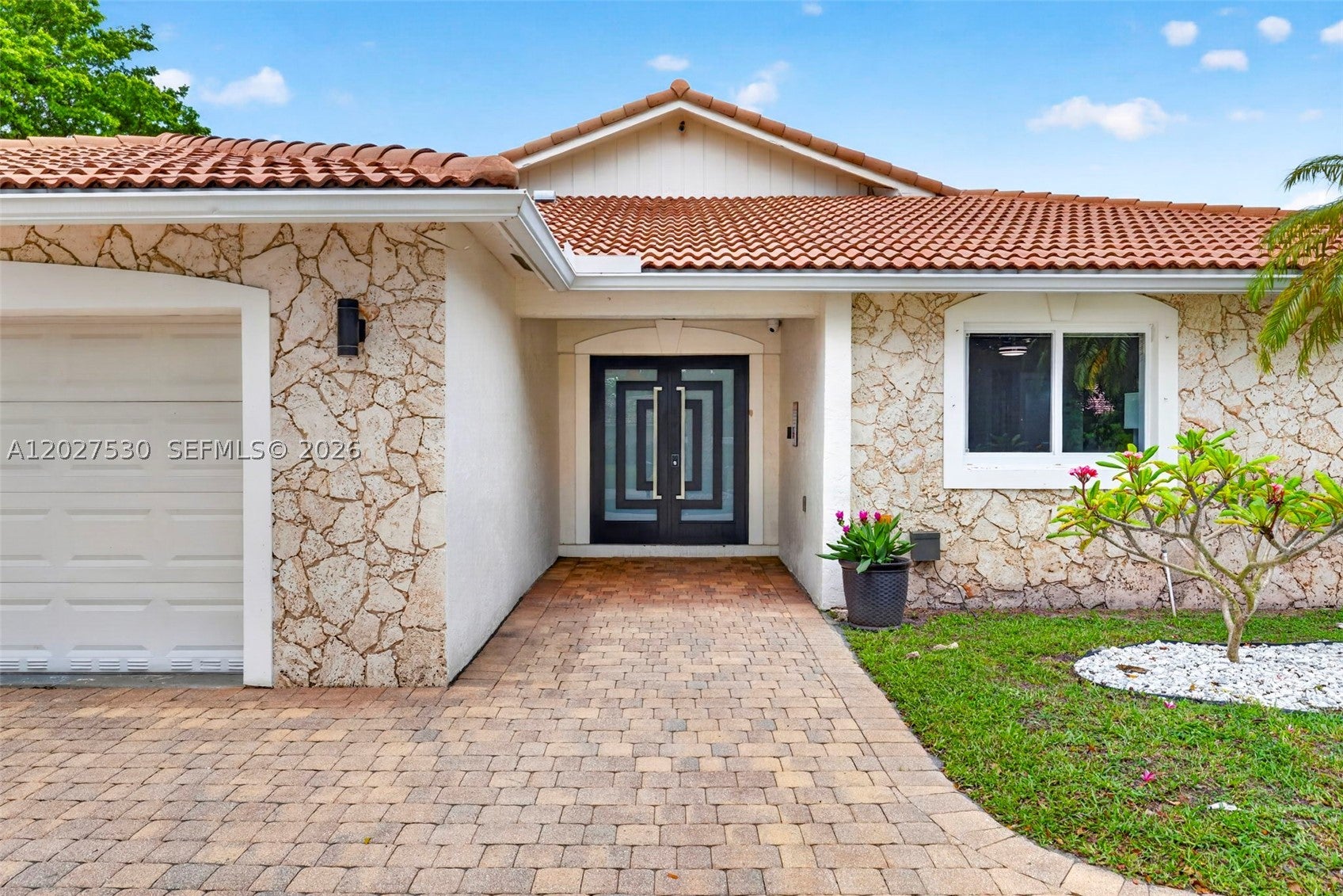 1860 NW 107th Ter
