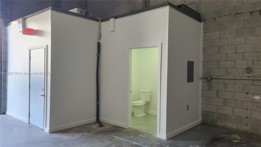 For Lease 1080 sq ft Office/Warehouse combination space located near Florida Turnpike. One private RENOVATED office and restroom in unit. Warehouse area with 18 ft Clear Ceiling Height, reinforced Concrete Block and Stucco 2004 Construction. Two parking spaces assigned, street level door. First Month+ 2 Security Deposit. NO CAR DEALERS NOR MECHANIC SHOPS ALLOWED AS PER ASSOCIATION...EASY TO SHOW