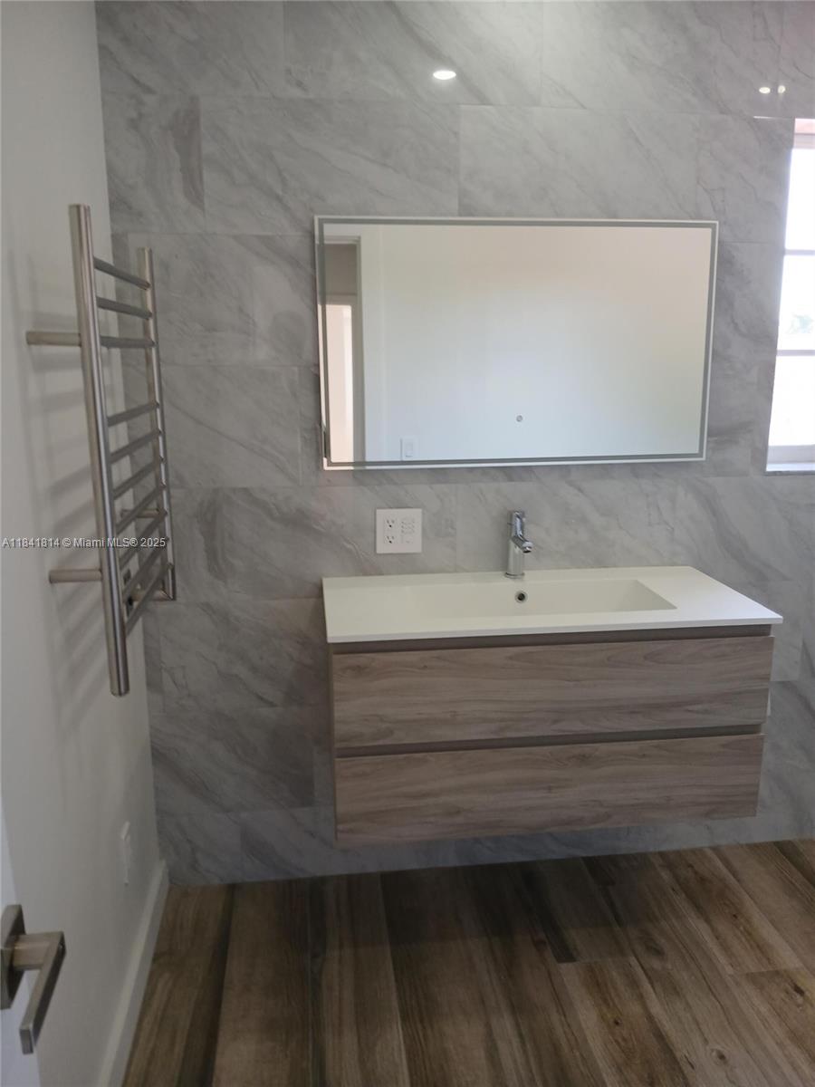 TURTLE RUN AT LAKES OF PA - Residential