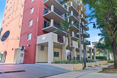 3410 Coral Way PH-06 Miami FL 33145