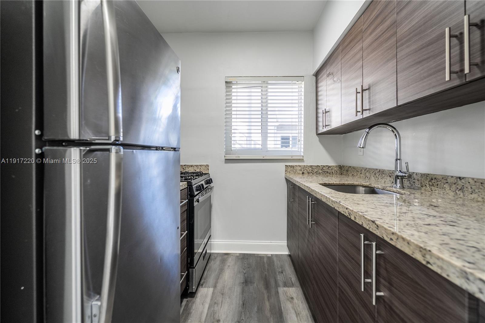 Altos Del Mar 03 - Residential Lease