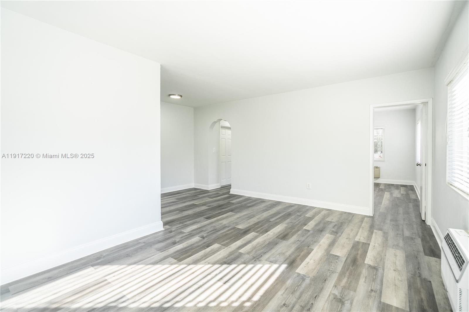 Altos Del Mar 03 - Residential Lease