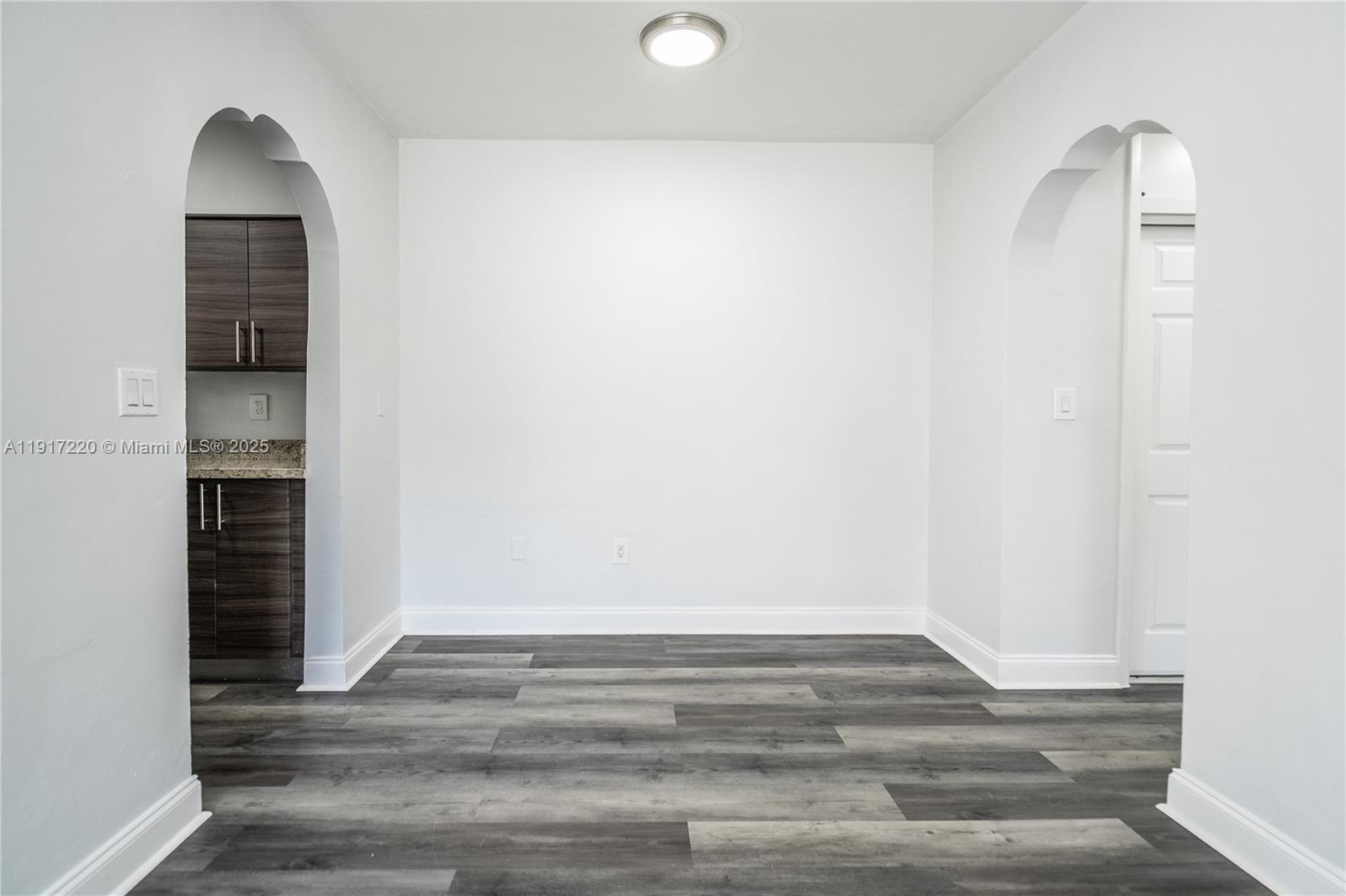 Altos Del Mar 03 - Residential Lease