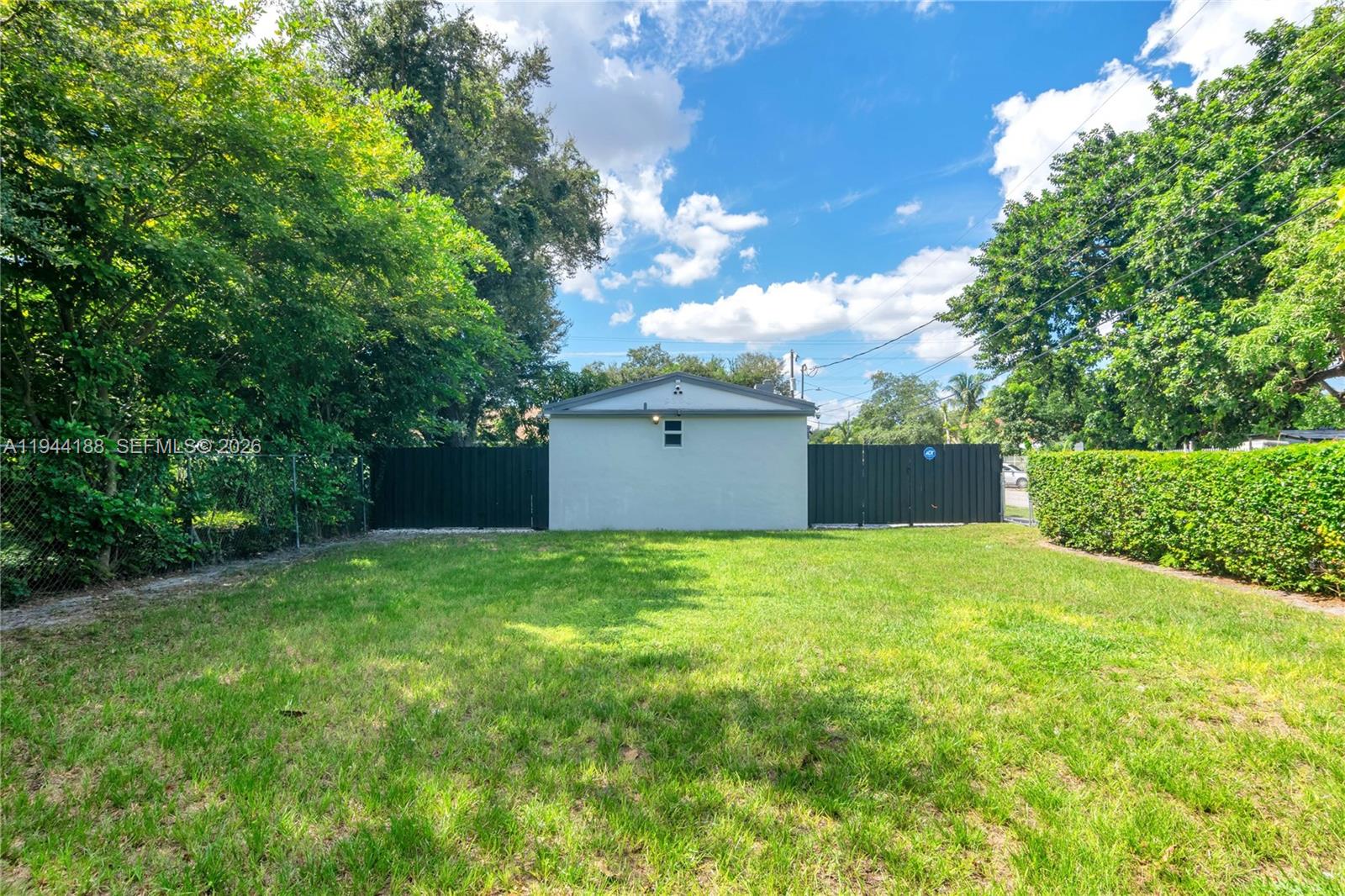 PINEWOOD PARK PL AMD 2ND - Residential