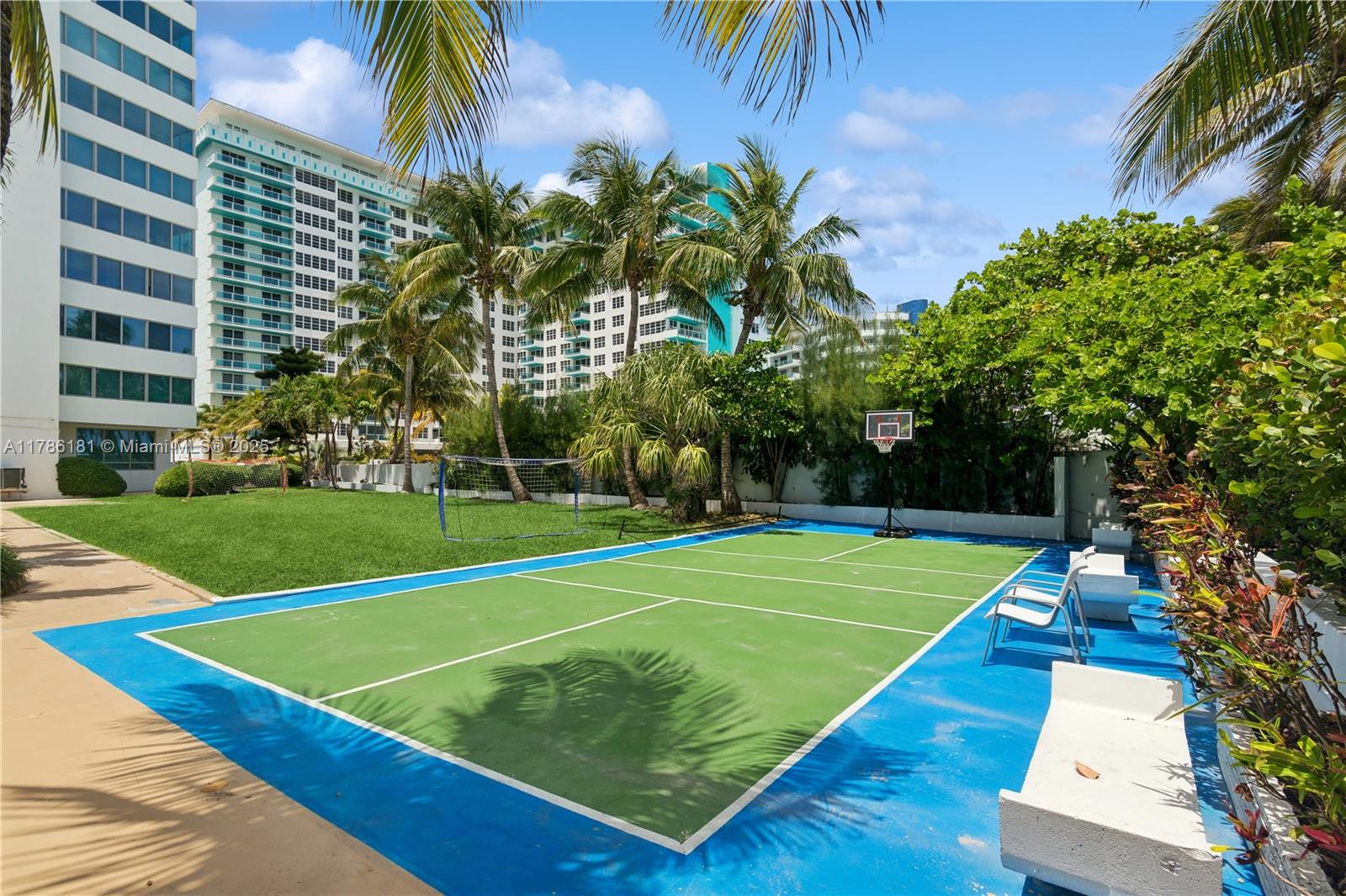 CRYSTAL HOUSE CONDO - Residential