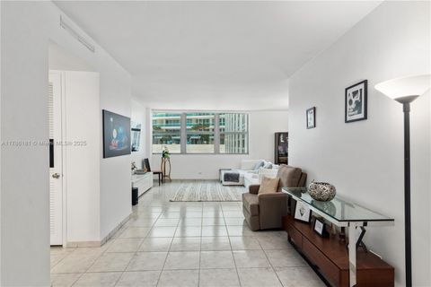 5055 Collins Ave 5F Miami Beach FL 33140
