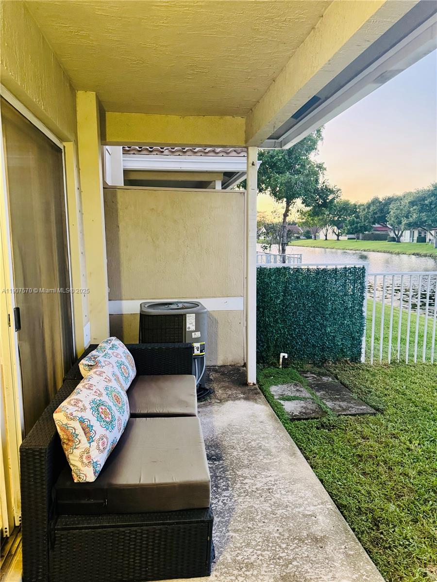 LYONS INDUSTRIAL PARK - Residential Lease