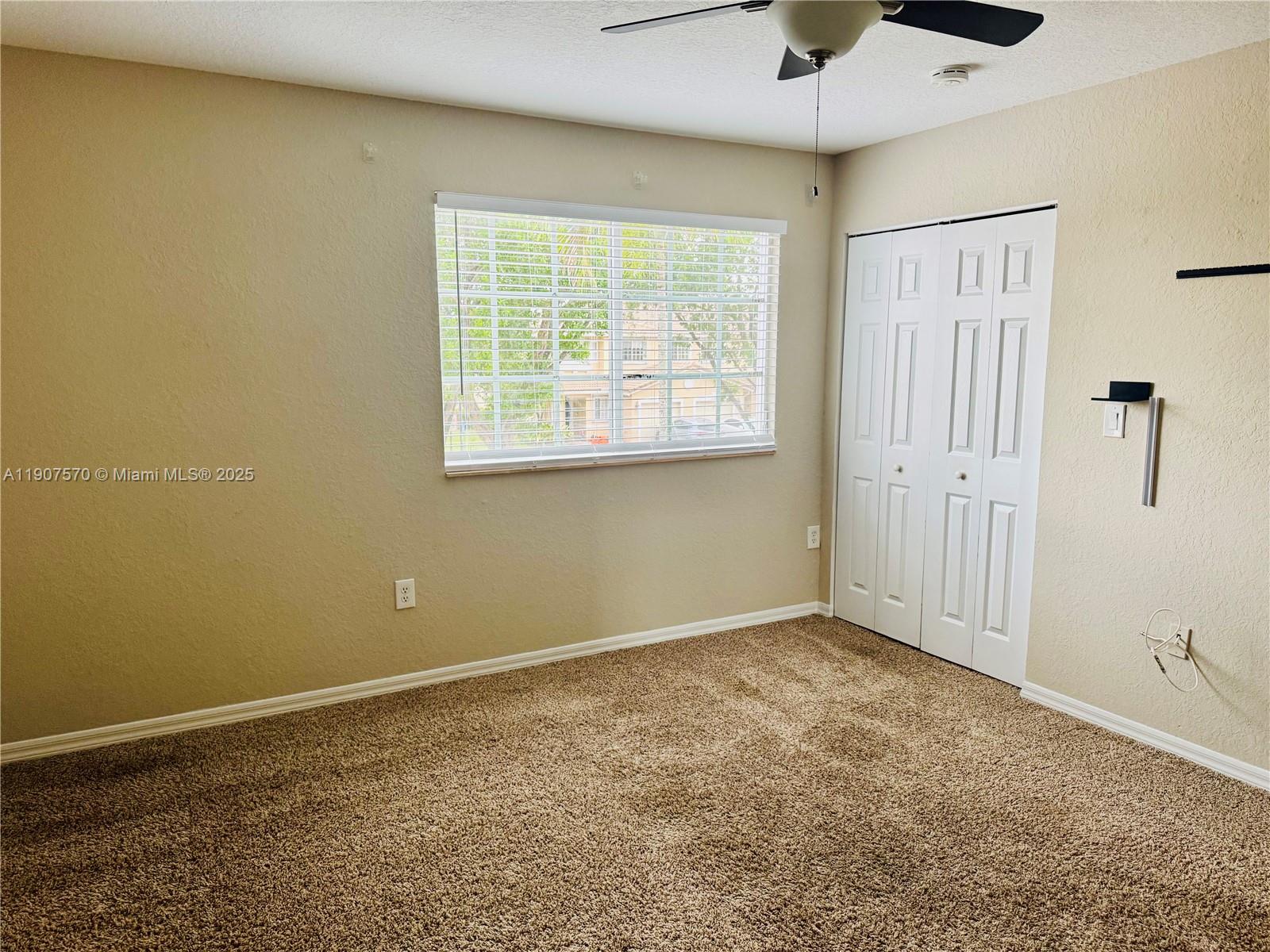 LYONS INDUSTRIAL PARK - Residential Lease