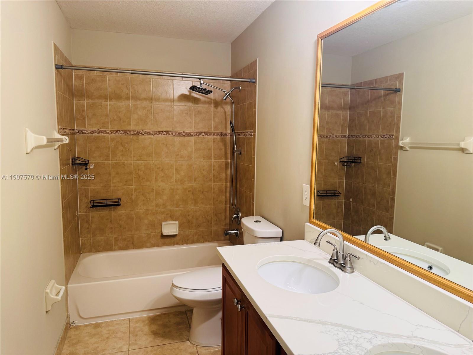 LYONS INDUSTRIAL PARK - Residential Lease