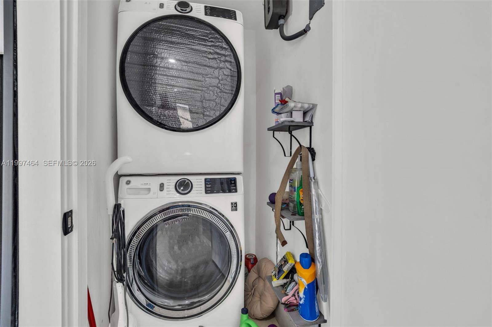 SUNNY ACRES - Residential