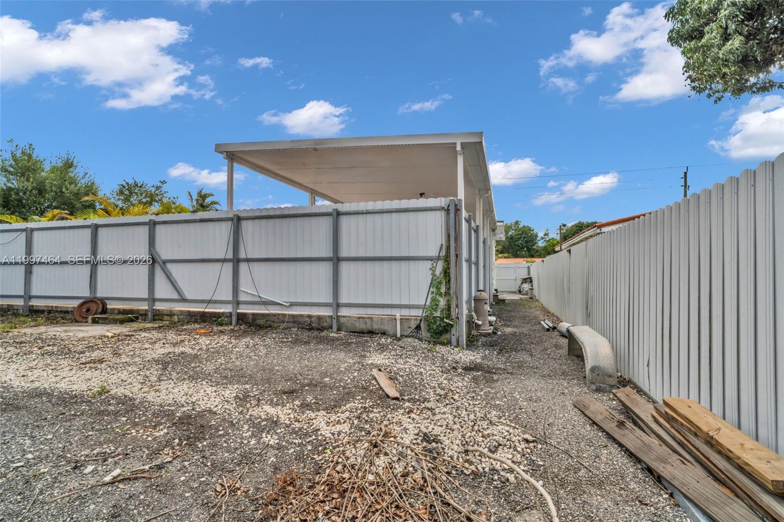 SUNNY ACRES - Residential