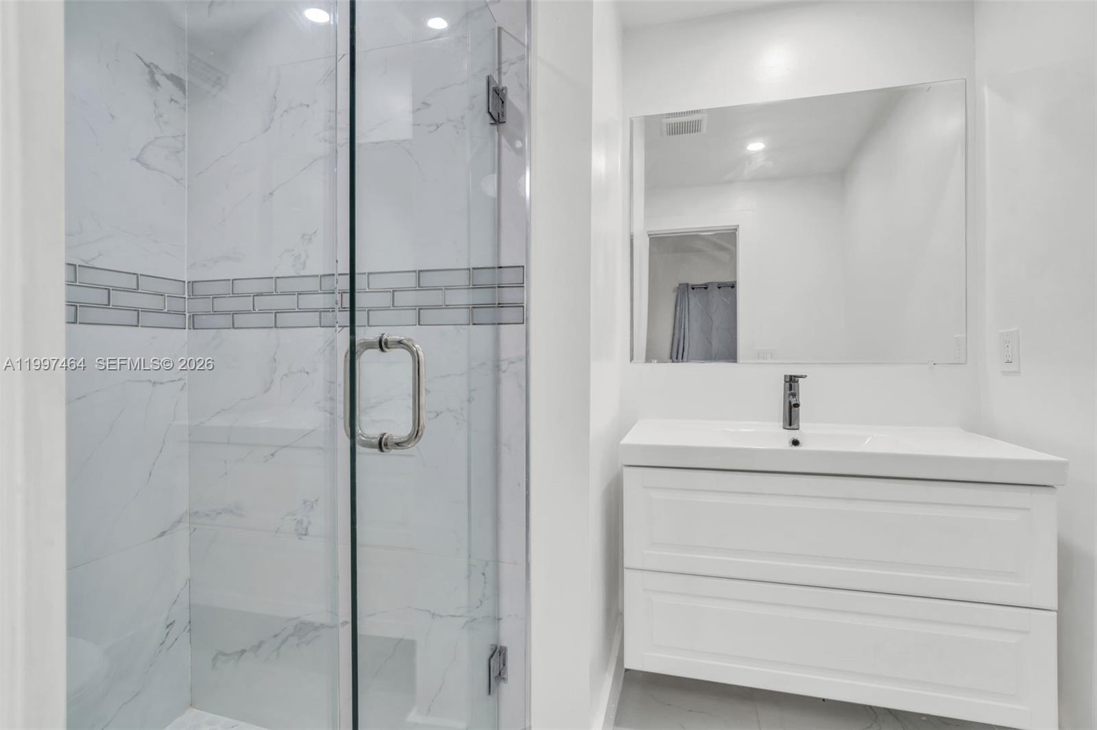 SUNNY ACRES - Residential