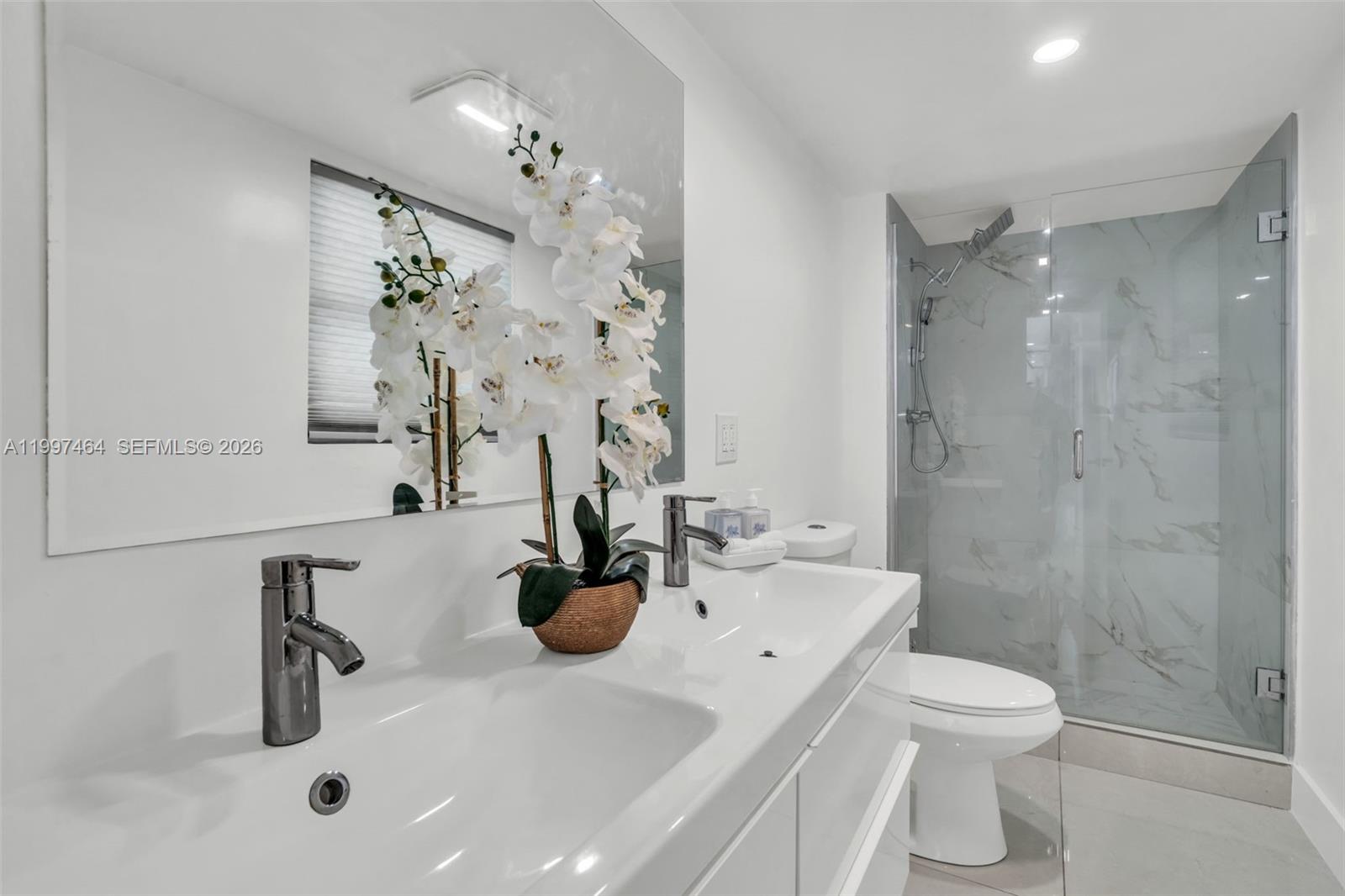 SUNNY ACRES - Residential