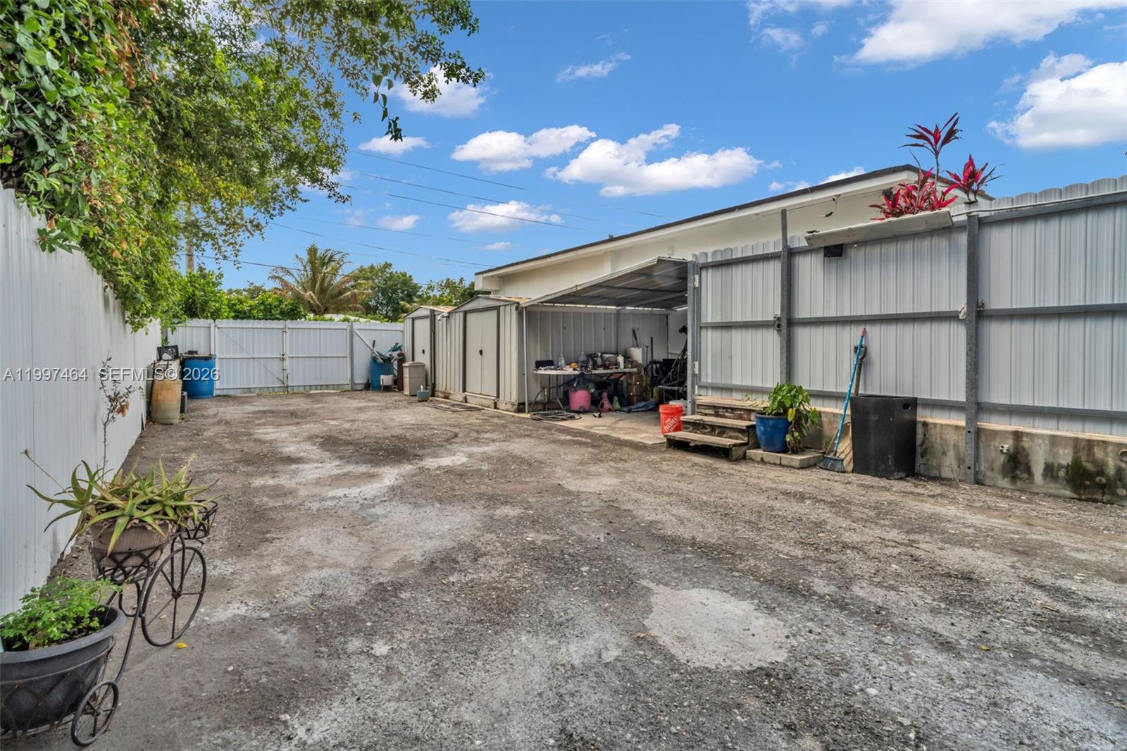 SUNNY ACRES - Residential