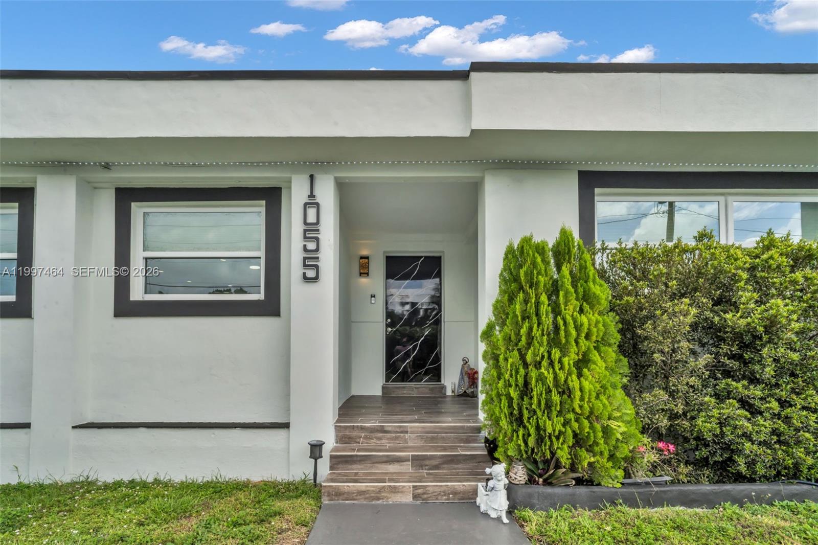 SUNNY ACRES - Residential