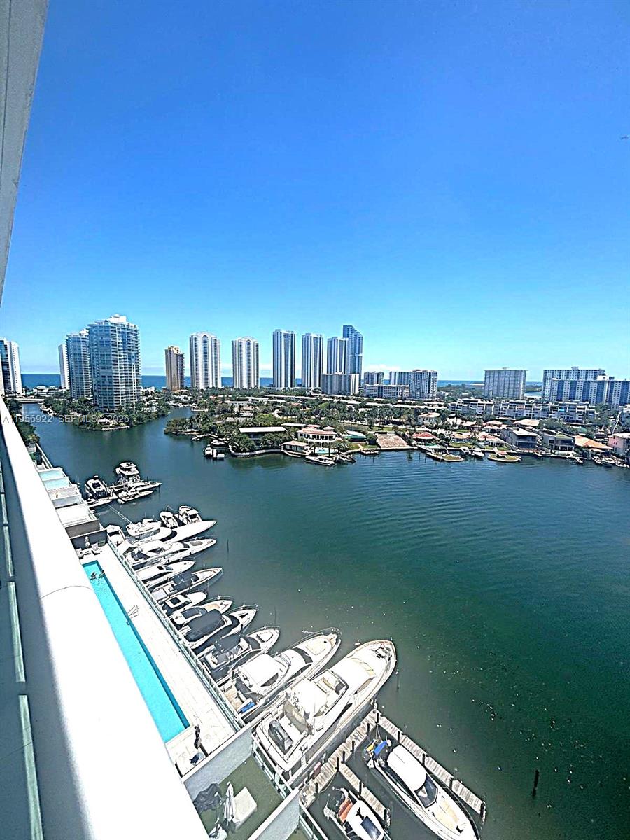 400 SUNNY ISLES CONDO WES - Residential