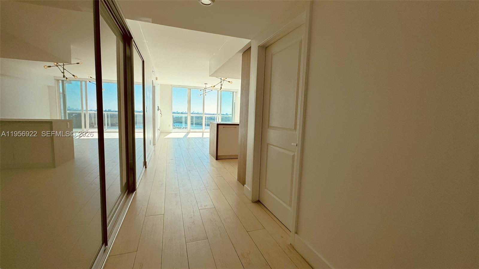 400 SUNNY ISLES CONDO WES - Residential