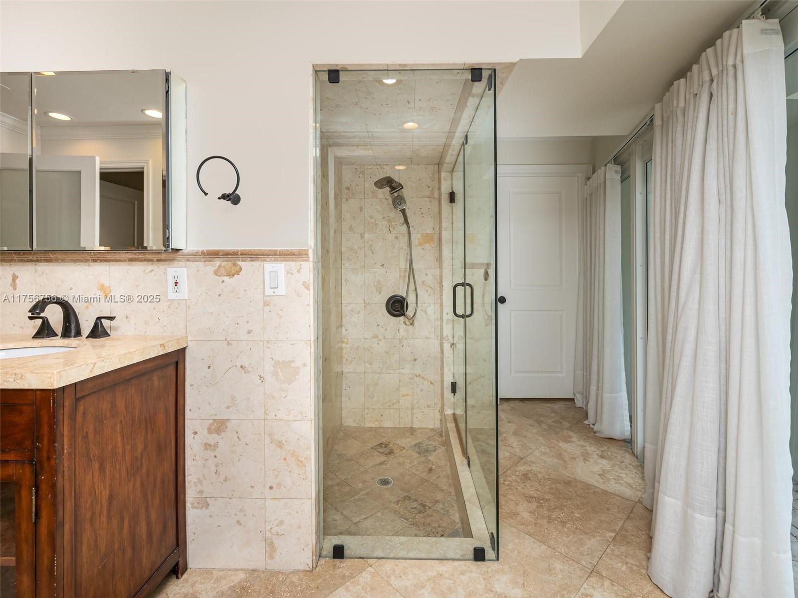 SEA RANCH LAKES - Residential