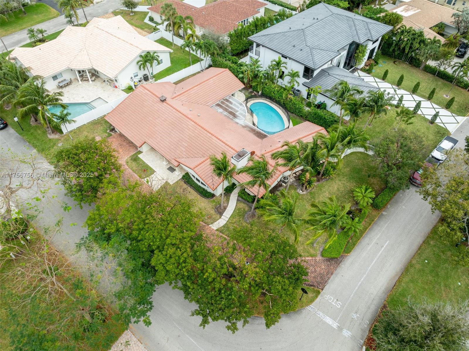 SEA RANCH LAKES - Residential