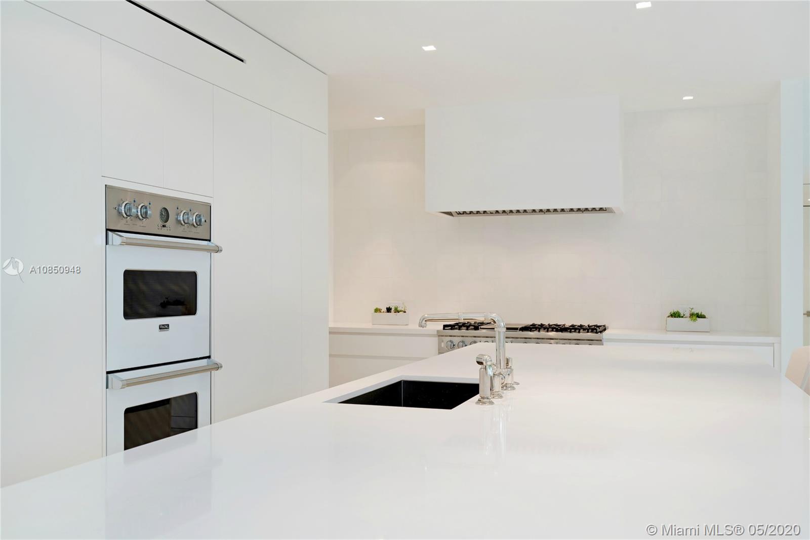 OCEAN BEACH - Residential