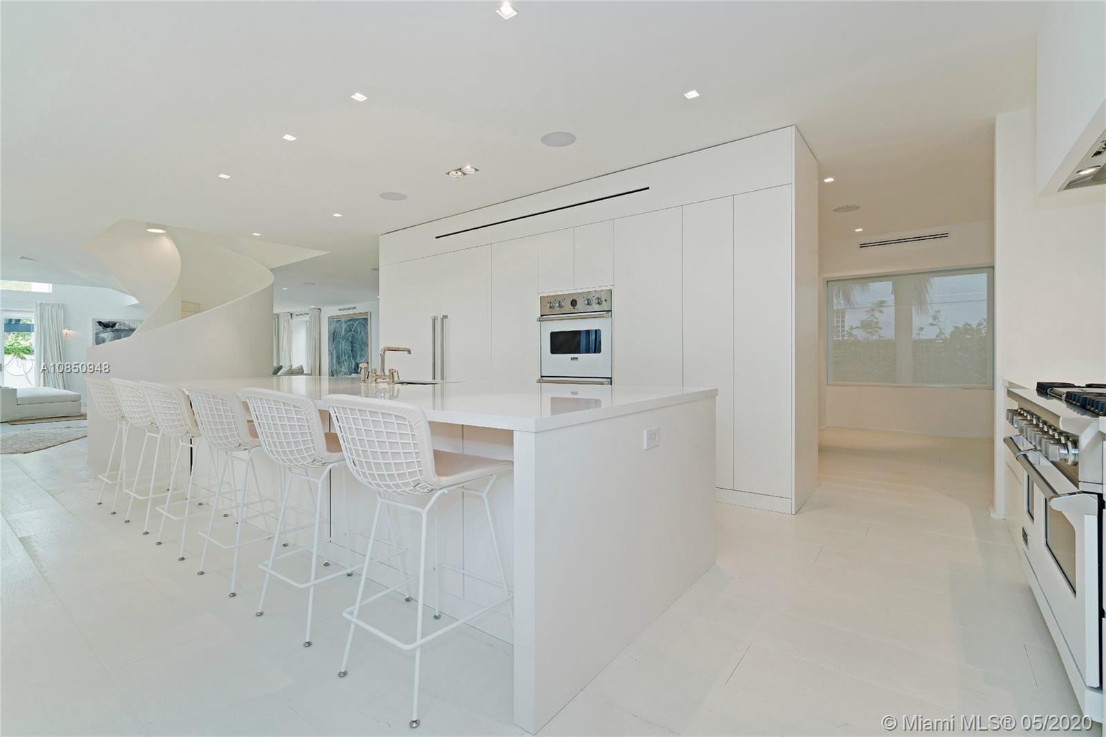 OCEAN BEACH - Residential