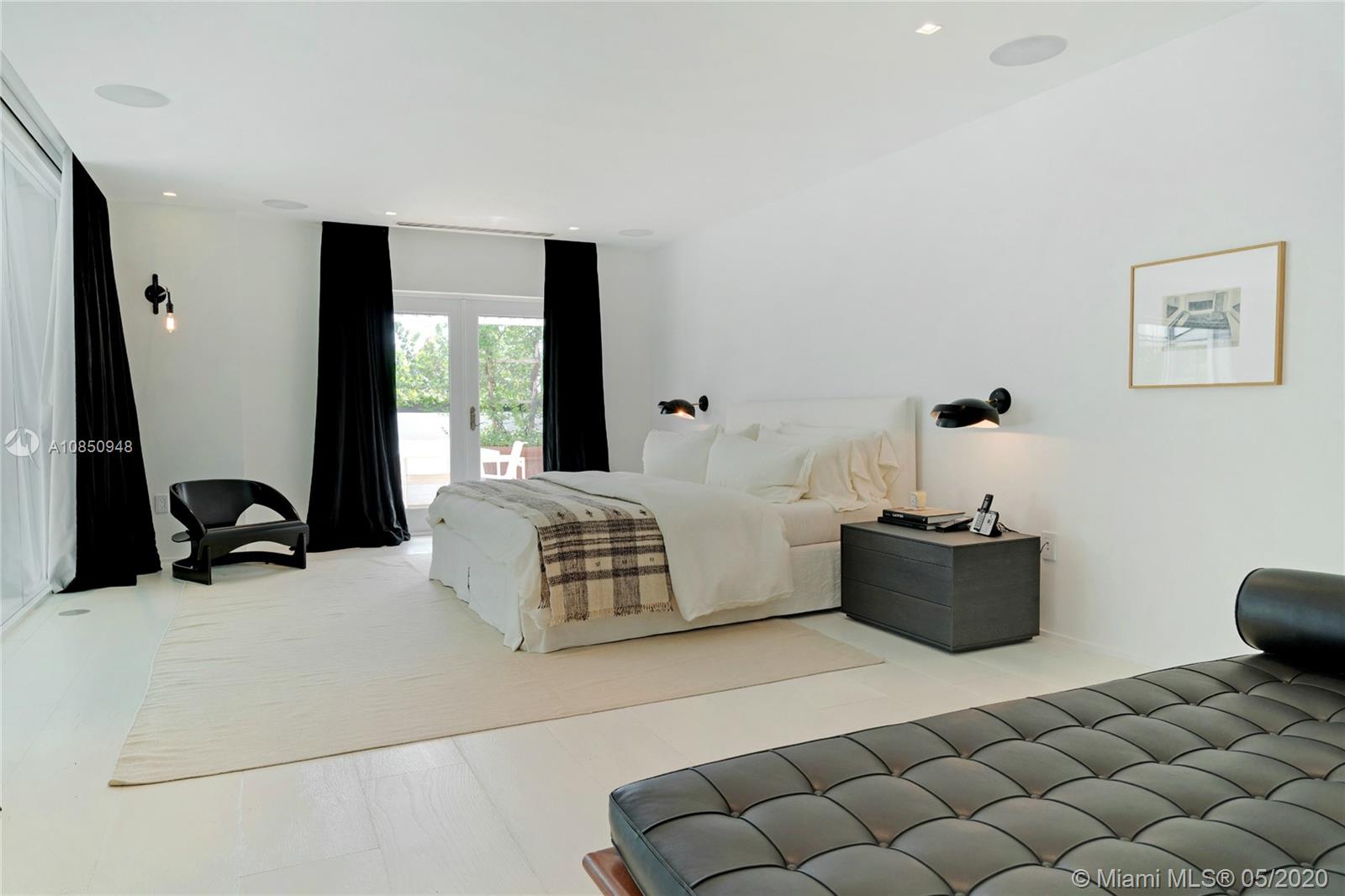 OCEAN BEACH - Residential