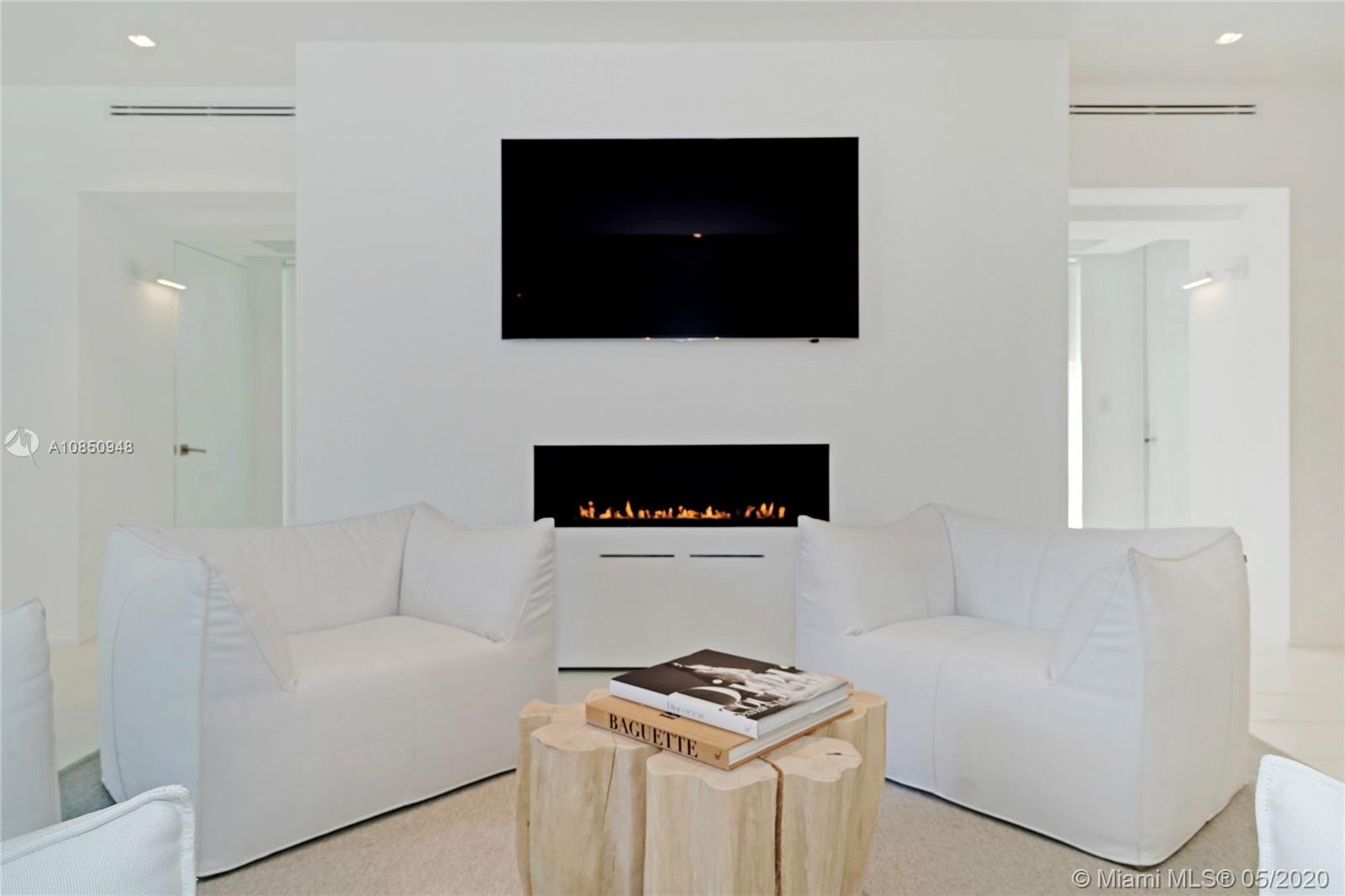 OCEAN BEACH - Residential