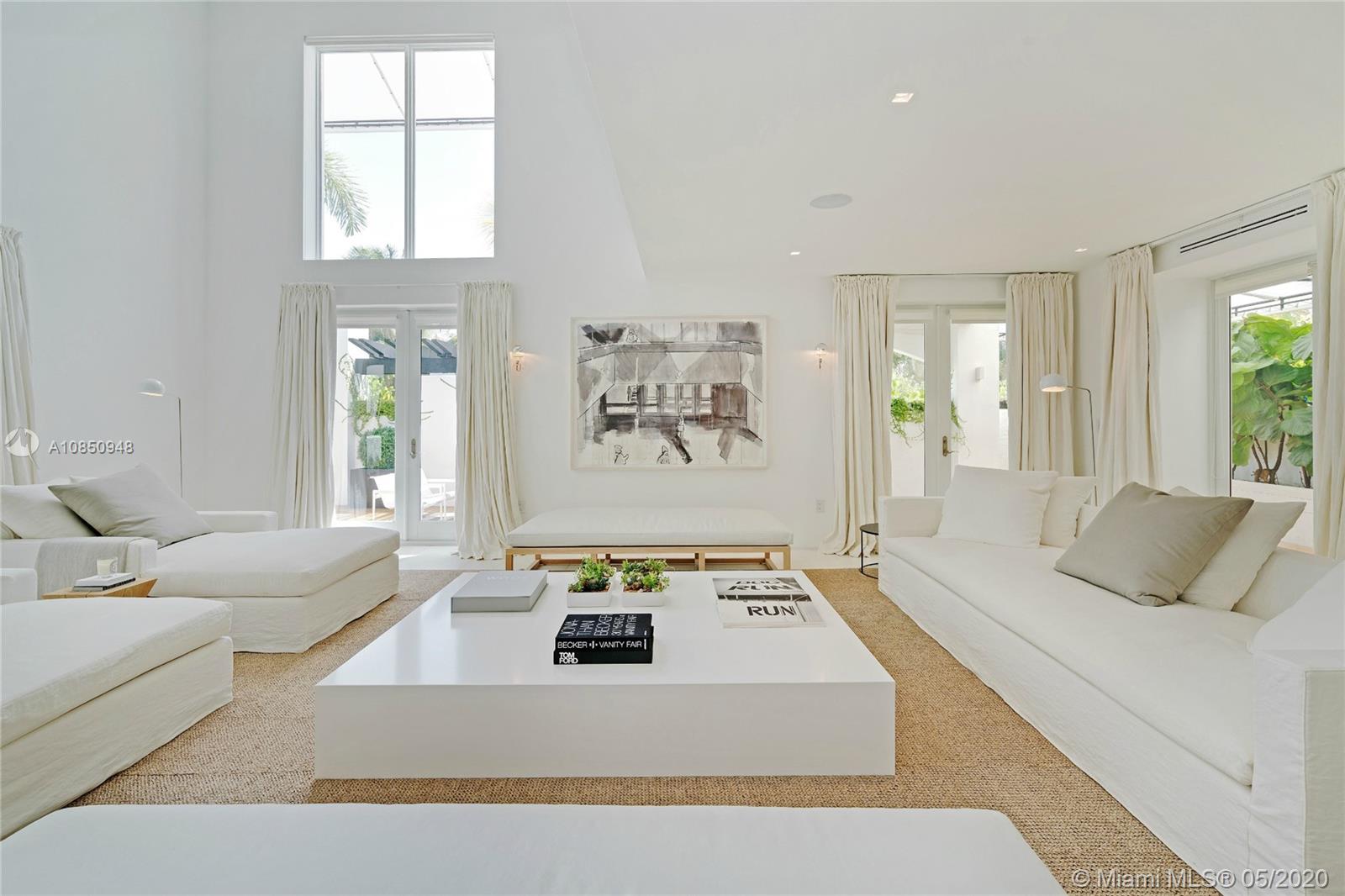 OCEAN BEACH - Residential