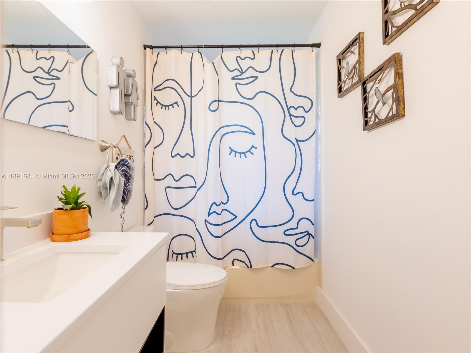 GOLF COLONY - Residential