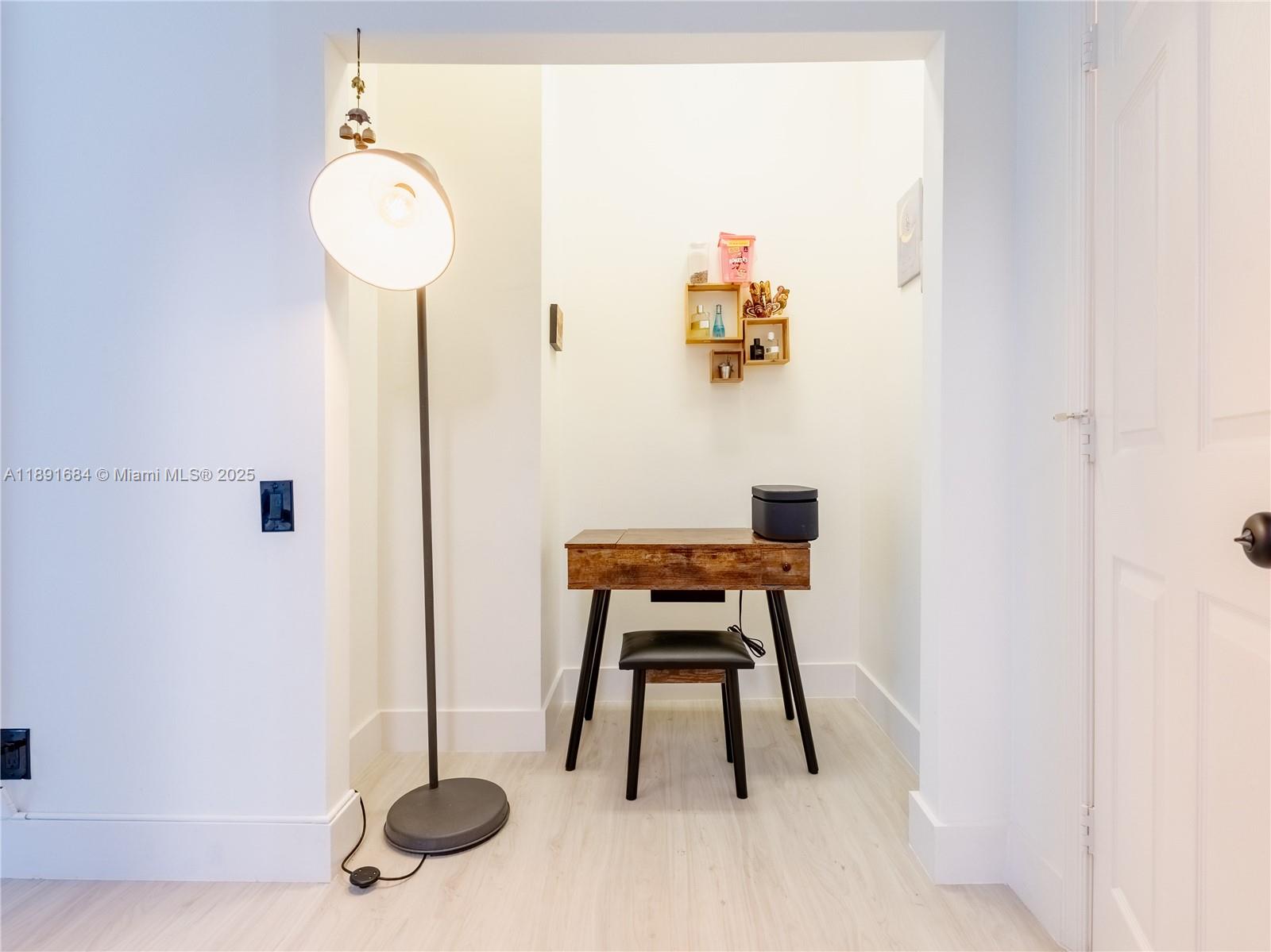 GOLF COLONY - Residential