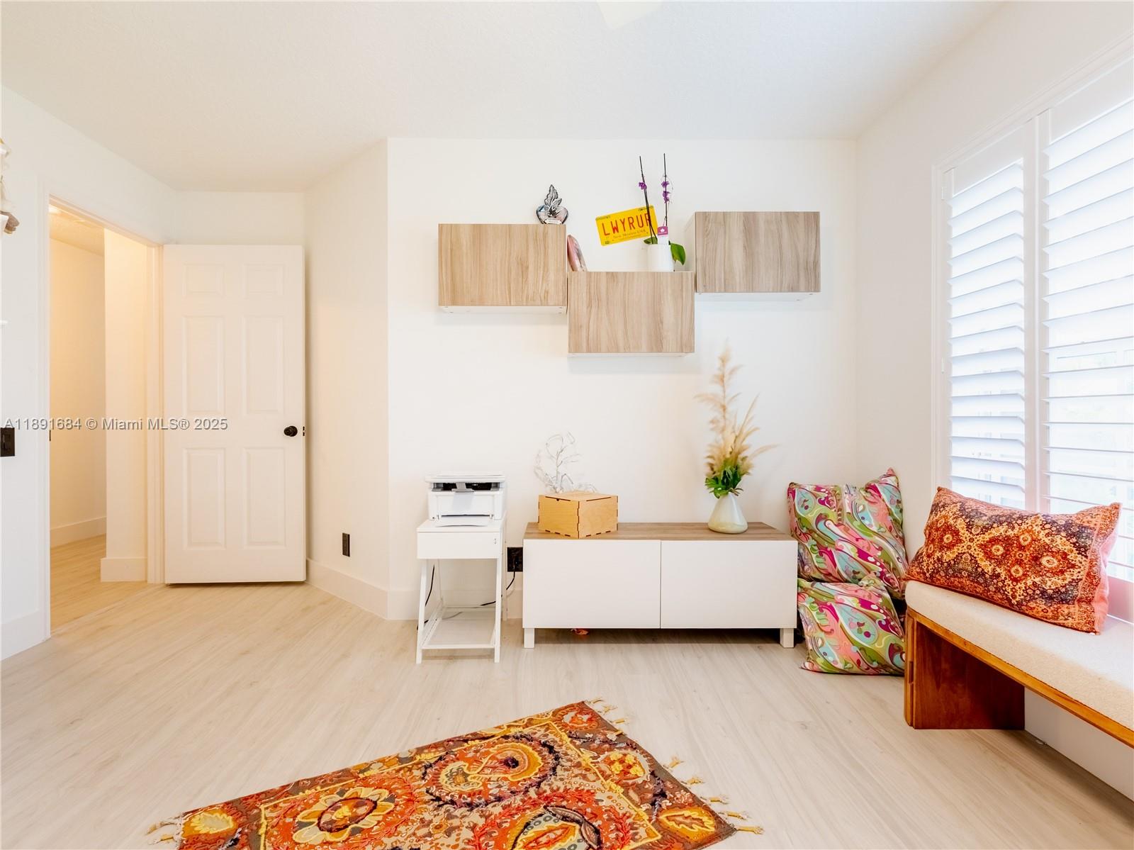 GOLF COLONY - Residential