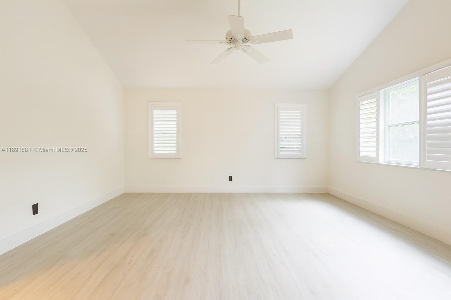 GOLF COLONY - Residential