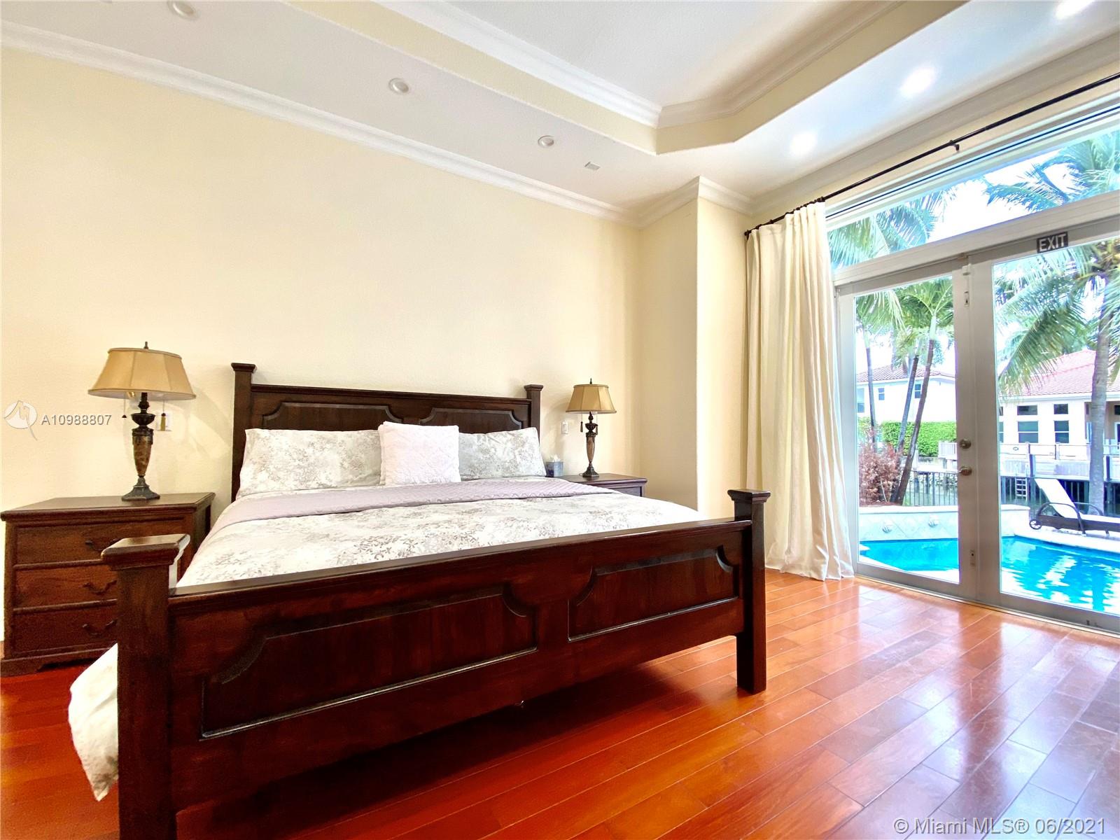 HOLLYWOOD GOLF ESTATES SE - Residential Lease