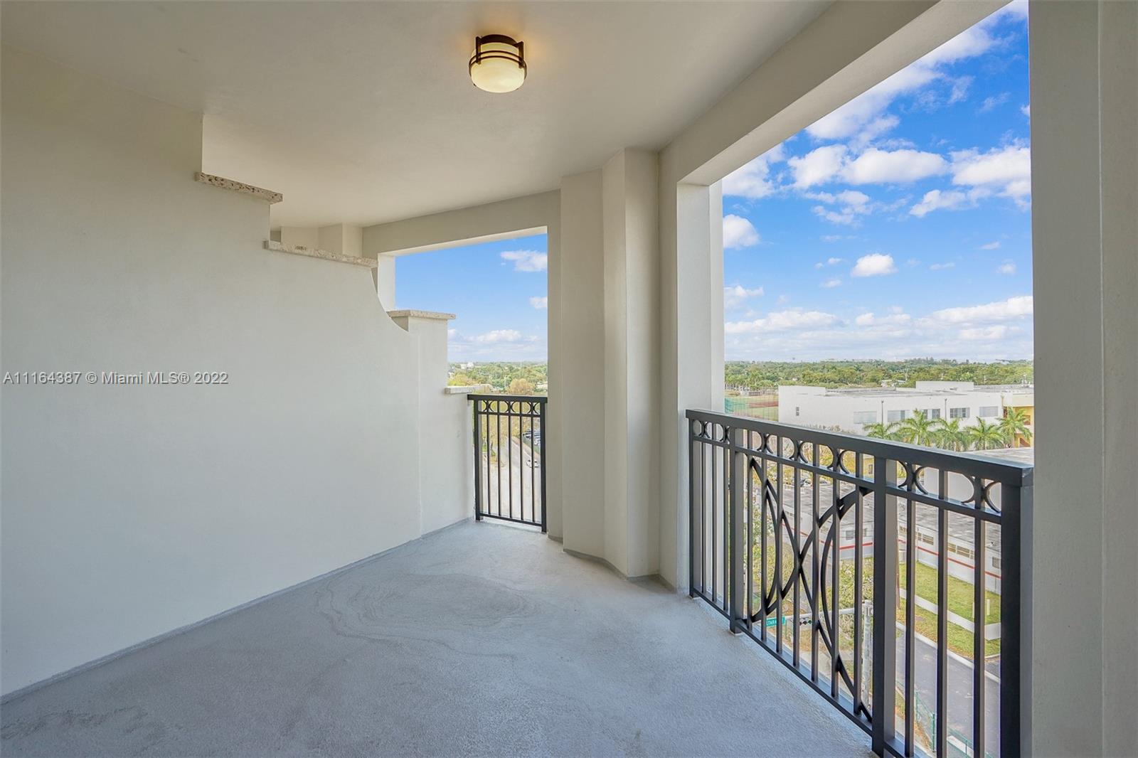 MERRICK MANOR - Residential Lease