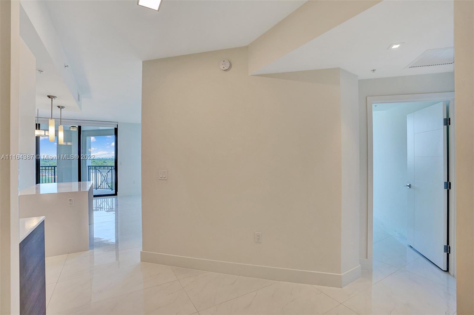 MERRICK MANOR - Residential Lease