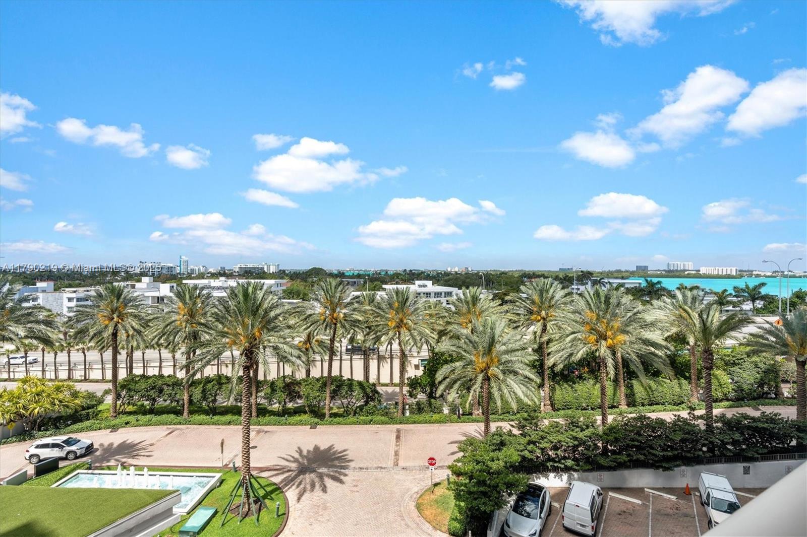 HARBOUR HOUSE - Residential