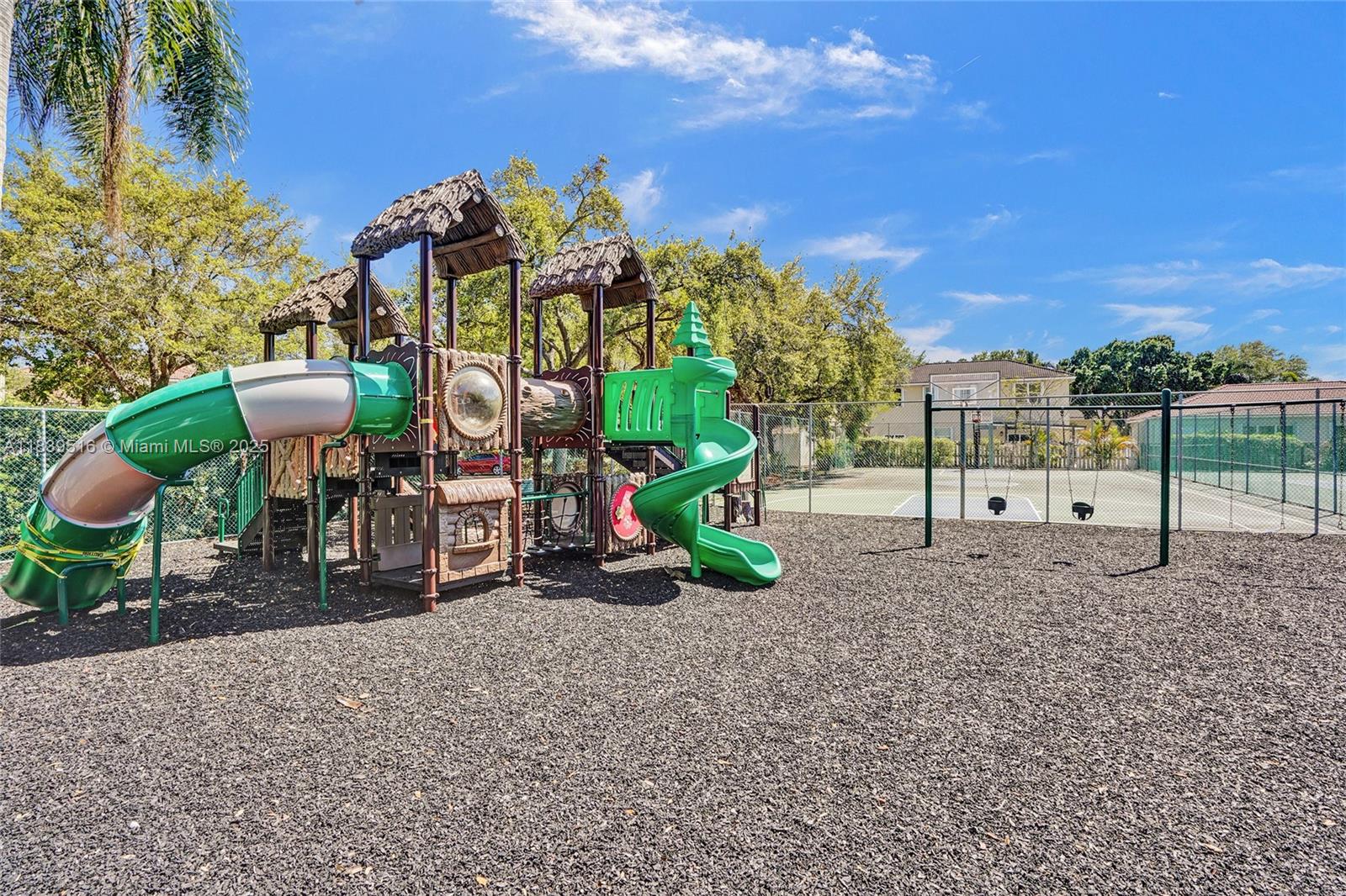 BANYAN OAKRIDGE PLAT - Residential