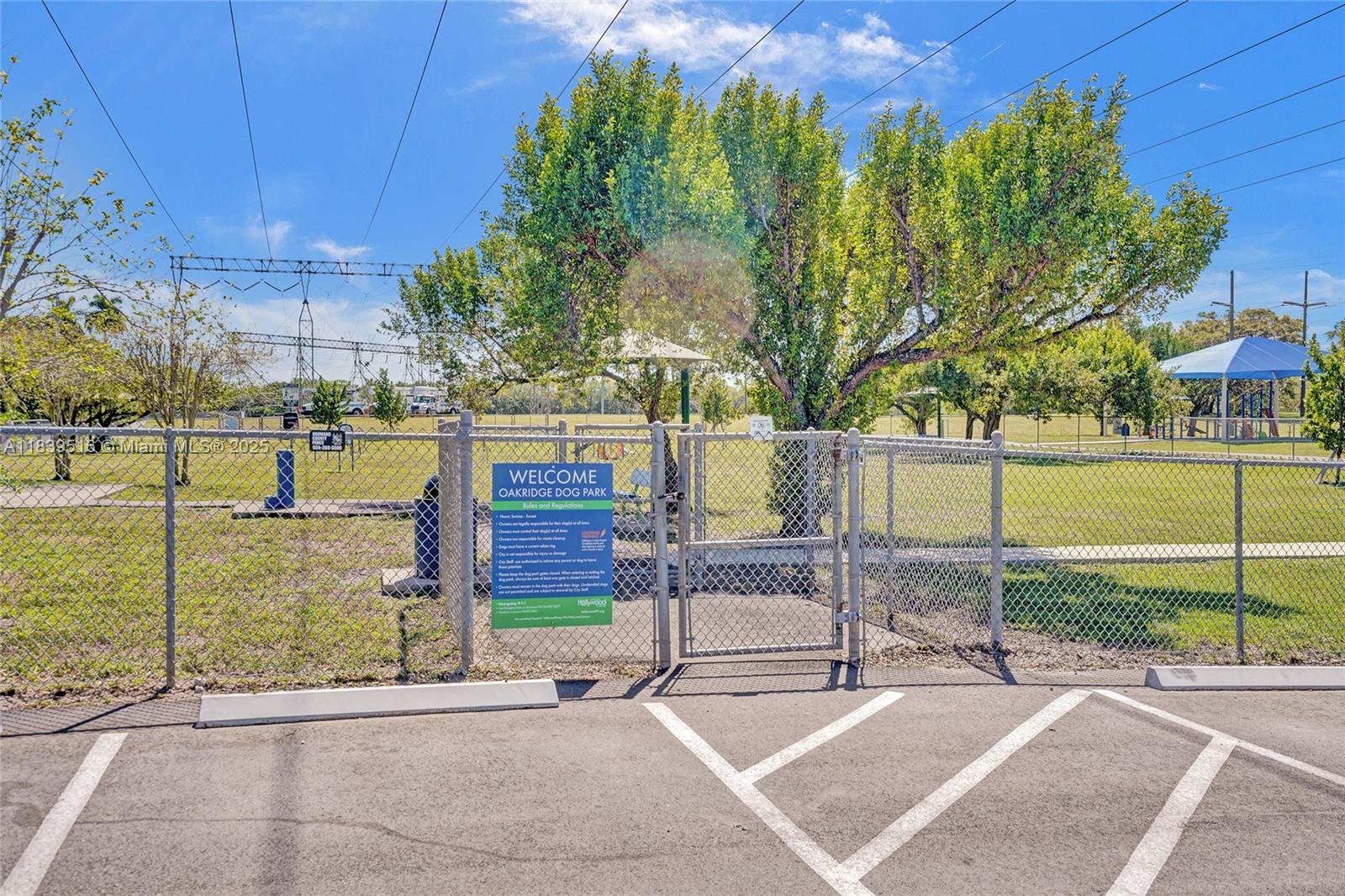 BANYAN OAKRIDGE PLAT - Residential