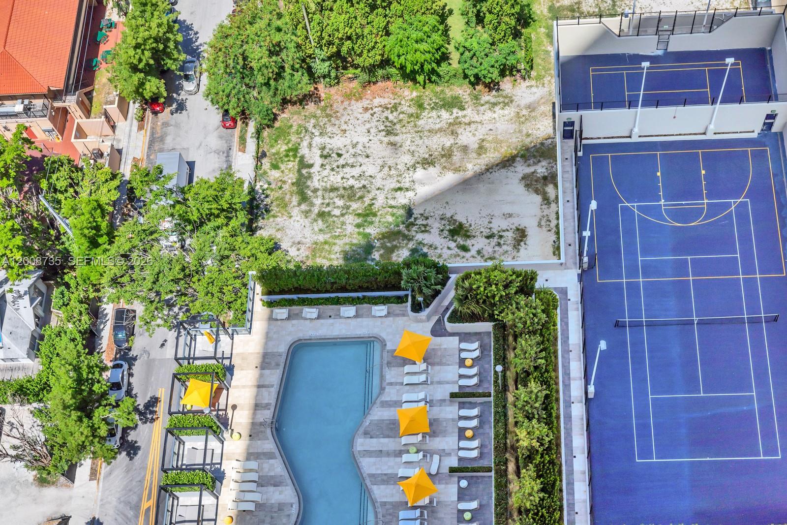 PARAISO BAYVIEWS CONDO - Residential