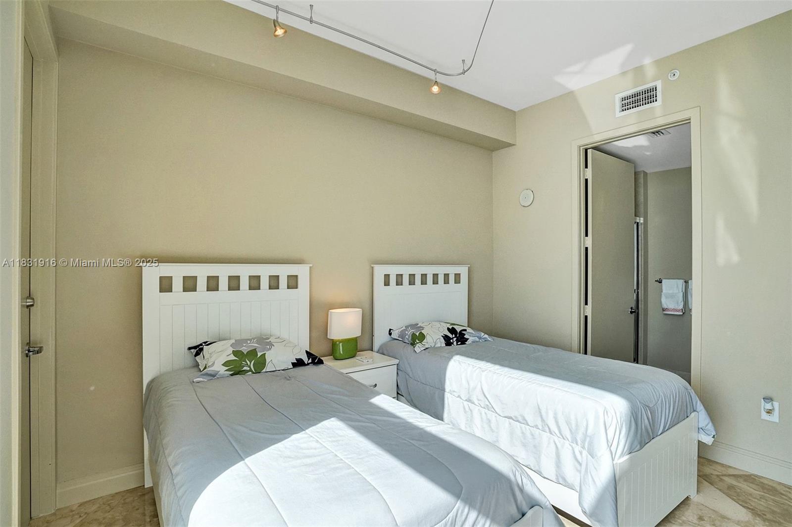 Trump Palace Condo - Residential Lease