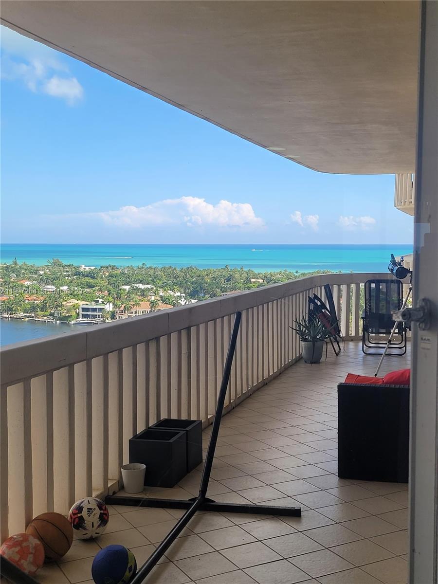 TURNBERRY TOWERS CONDO - Residential Lease