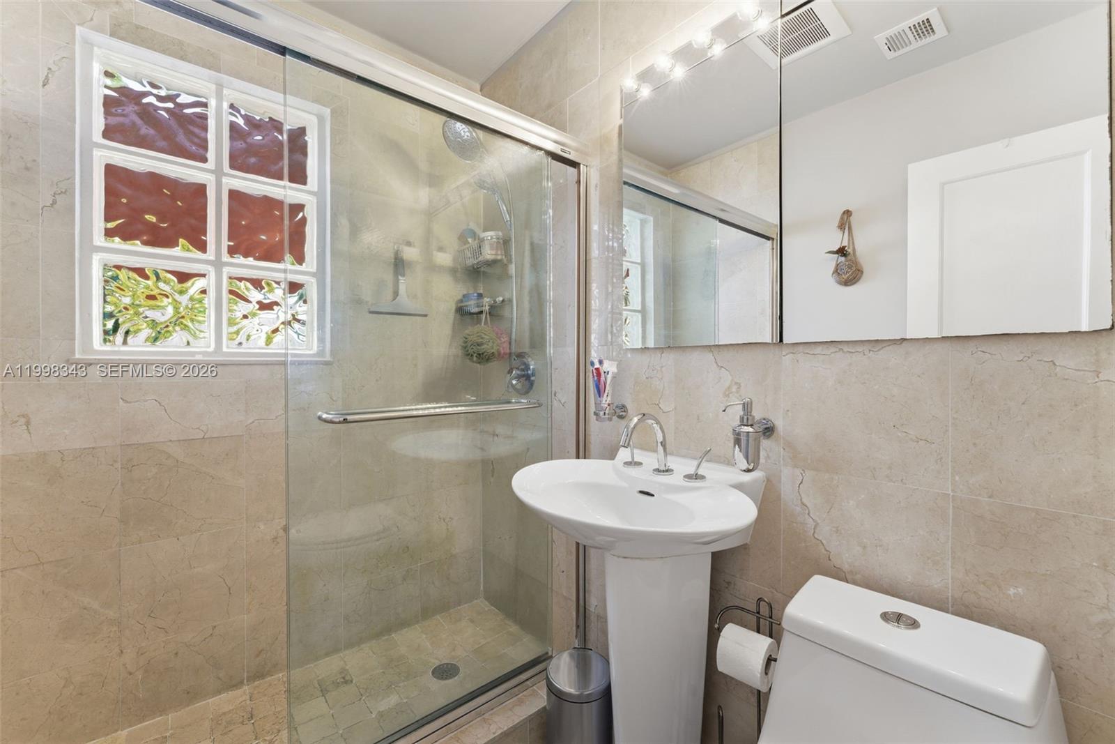 REPLAT OF PT OF REV PLAT - Residential