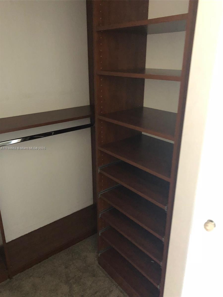 THE LUXOR RESIDENCES COND - Residential Lease