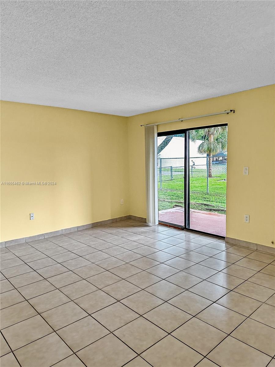 PALMS OF PEMBROKE CONDO - Residential